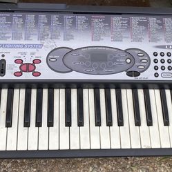 Teclado Usado En Buenas Condiciones Trabaja Bien , Es  Marca Casio Pick Up in City Of Whittier 