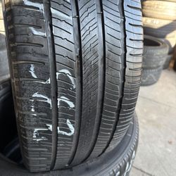 235/45/18 Michelin Set 200$ Installed And Balanced 
