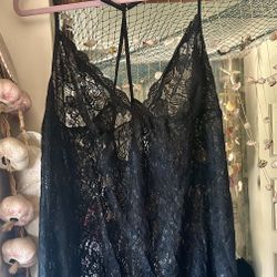 Vintage Secret Treasures Black Lace Sheer Nightie Nightgown 2X 18W -20W