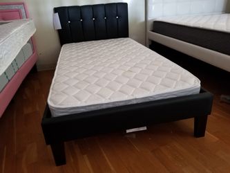 Twin bed