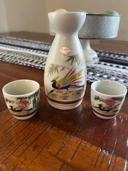 sake bottle/jar + two matching cups