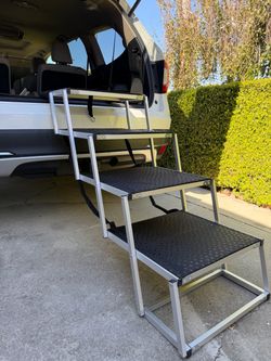 Brand New ATINTEN Foldable Adjustable Extra Wide Dog Stairs for Large Dogs