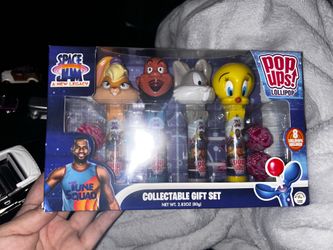 Collectibles space jam