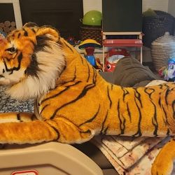 Kids Play Lion-melissa And Doug