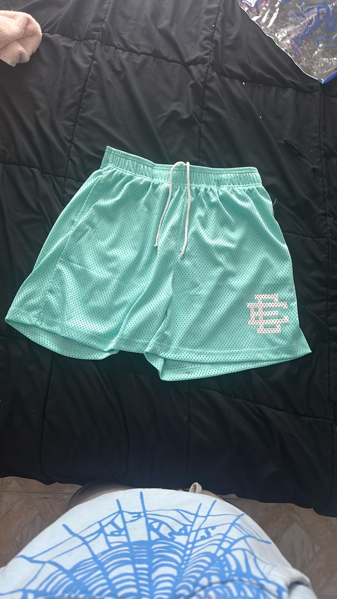 EE Shorts