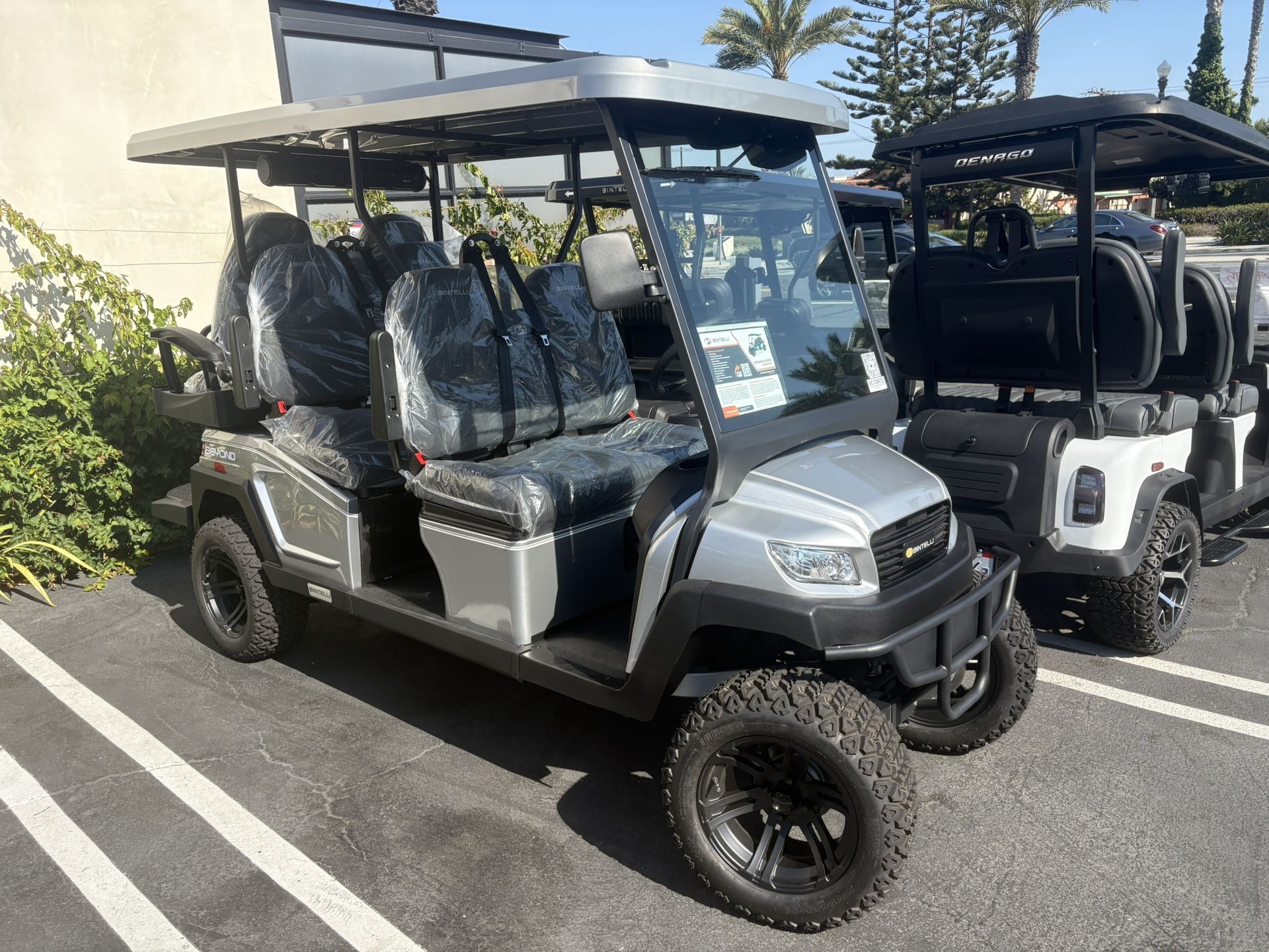 10-YEAR WARRANTY! 2025 Bintelli Beyond 6-Passenger Lifted 48-Volt Street Legal LSV Golf Cart