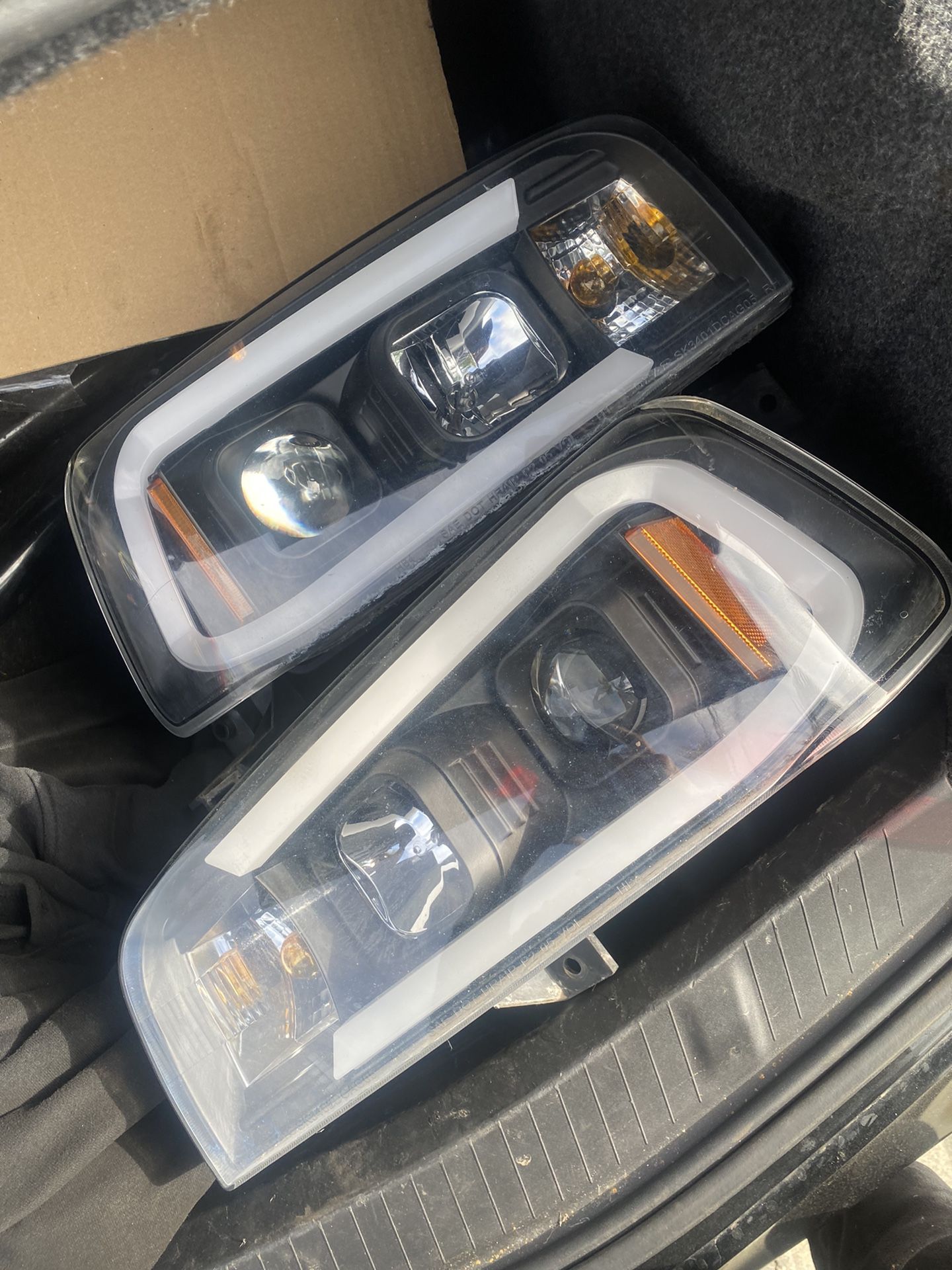 2006-2010 dodge charger headlights