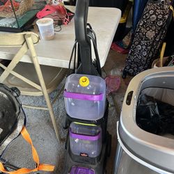 Bissell Carpet Cleaner 