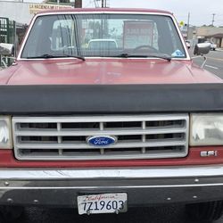 Ford F(contact info removed) V8