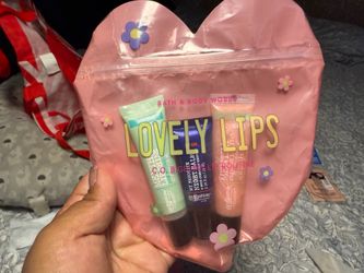 Bath and body lip set