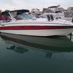 1990 Larson Contempra 30foot