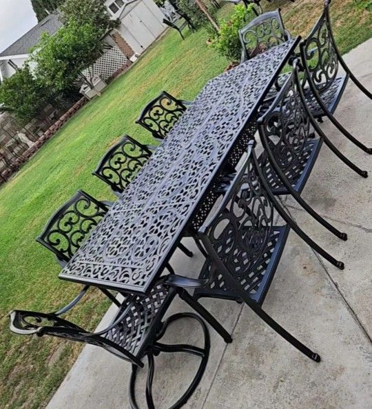 9pc Patio Dining Set, + Cushions/Outdoor Furniture/Cash Only