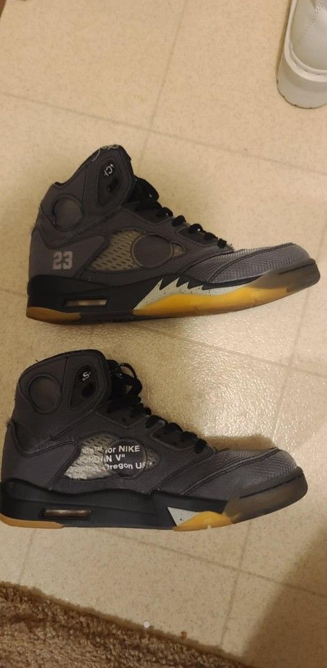 Jordan 5 Off-white Muslin