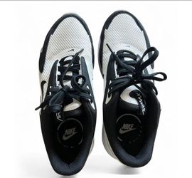 Women's Nike Shoes