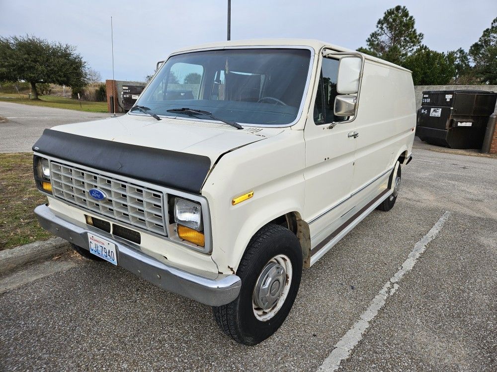 1991 Ford E350 Van