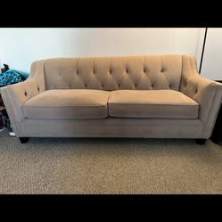 Couch L:82” x W:32” | Great Condition 