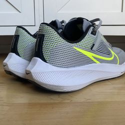 Men’s Nike Air Zoom Pegasus 40 Size 11.5