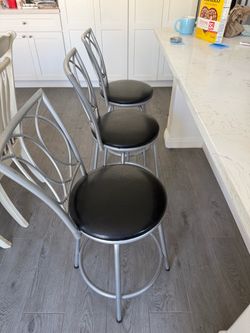 Set of 3 Metal Bar Stools with Black Cushions