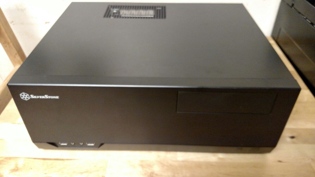 Silverstone Grandia GD09B ATX HTCP Computer Case With Power Supply