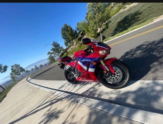 2023 Honda cbr600