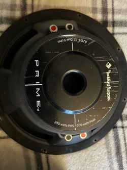 Fosgate 12” R2 250rms-500watts max used but works Want it just txt when in your car ready to drive if you cannot go yet No holds