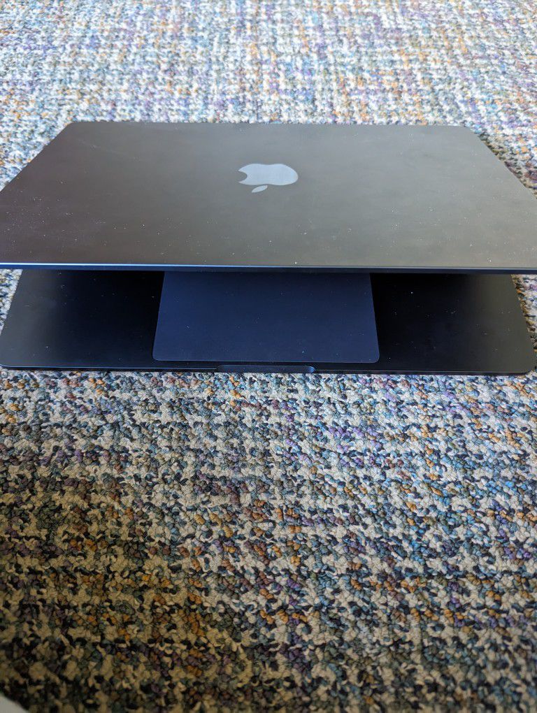 Apple MacBook Air M22