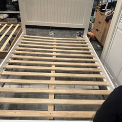 Full size Solid Wood  Bed Frame