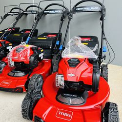 Brand new Toro Recycler 22 in. 150 cc Gas Self-Propelled Lawn Mower