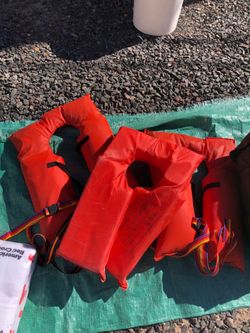 Three lifevests