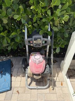 Pressure Washer Honda 2700 Psi