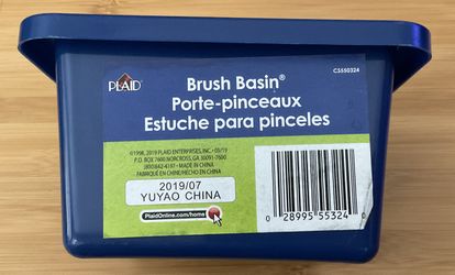 Plaid Enterprises Brush Basin, 8.5"X6.5"X3.5"