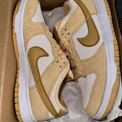 Nike Dunks