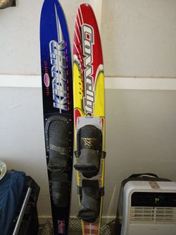 Competition water skis