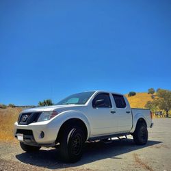 2014 Nissan frontier 