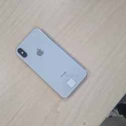 Iphone X...64gb.  100% Battery Unlock Any Sim