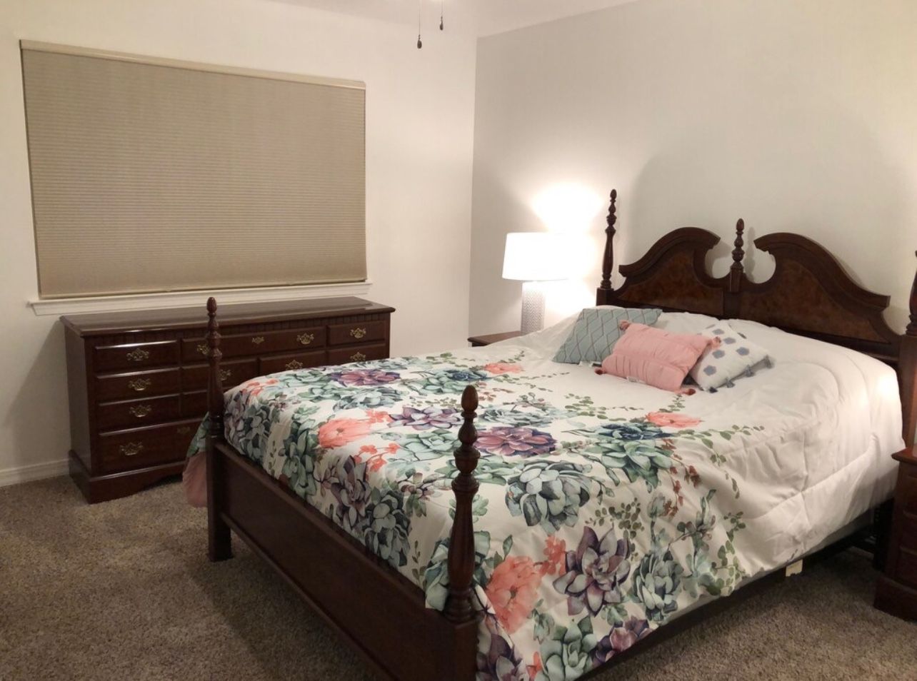 Solid Wood Queen Bedroom Set