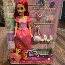 Disney Princess “Getting Ready Ariel”