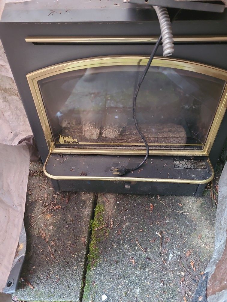 Buck Stove Gas Fireplace Insert for Sale in Seattle, WA OfferUp