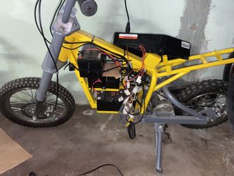 Razor MX650 Dirt Rocket Electric Dirt Bike – 48V 1000W Upgraded (Runs Great!)
