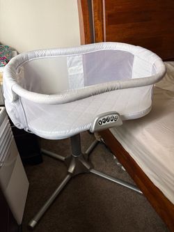 Halo bassinet with extra sheets