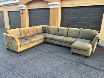 Green Sectional