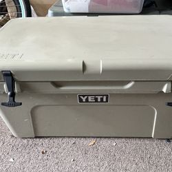Yeti Tundra 65 Hard Cooler