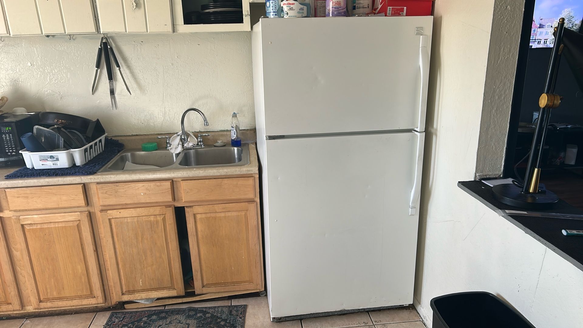 KenMore refrigerator 