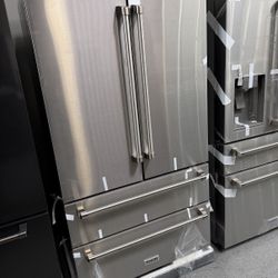 Counter Depth Refrigerator Thor 