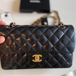 Chanel fashion items