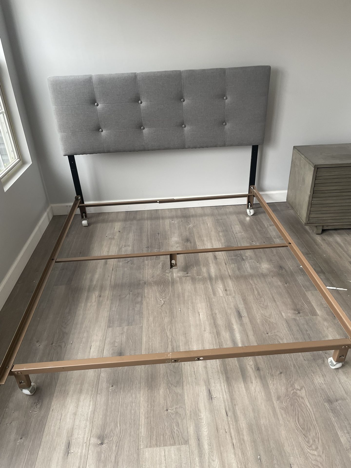 Queen Bed Frame 