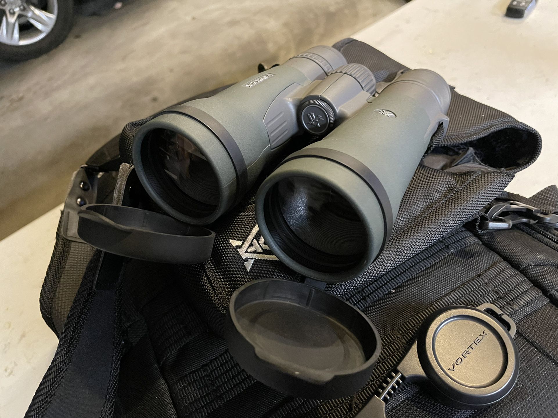 Vortex 12x50 HD Razor binoculars 