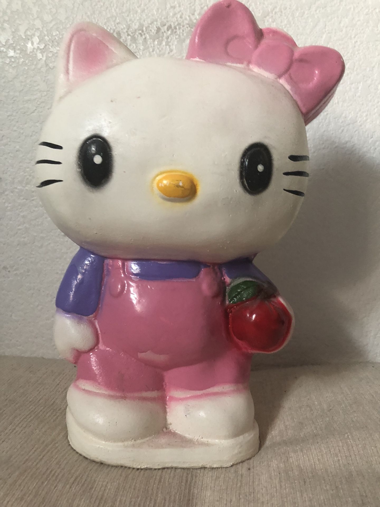 Hand Made Hello Kitty Piggy Bank Statue Collectable