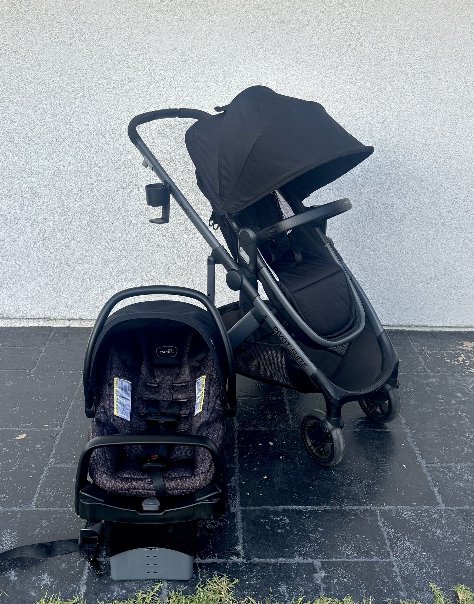 EVENFLO OMNI PLUS 3 In 1 BADS STROLLER AND CAR SEAT!!