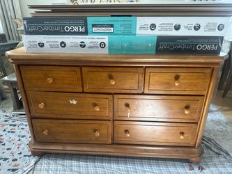 Dresser